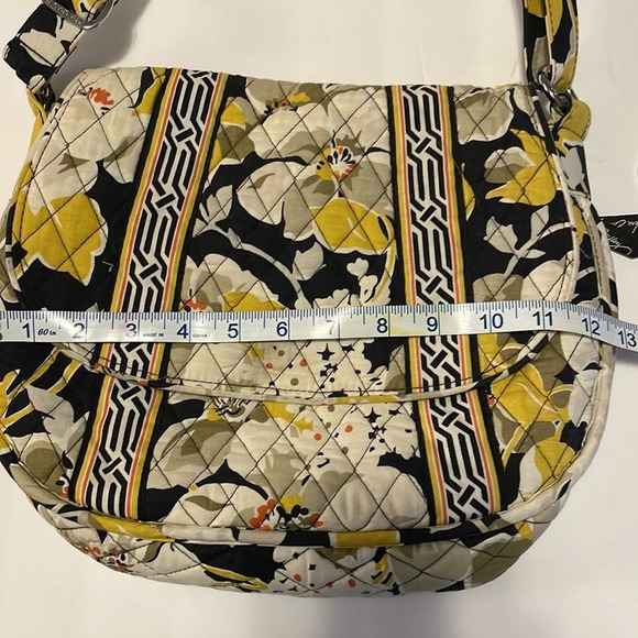 Vera Bradley Coordinated Set Edie crossbody saddle bag card holder change purse - Picture 6 of 14